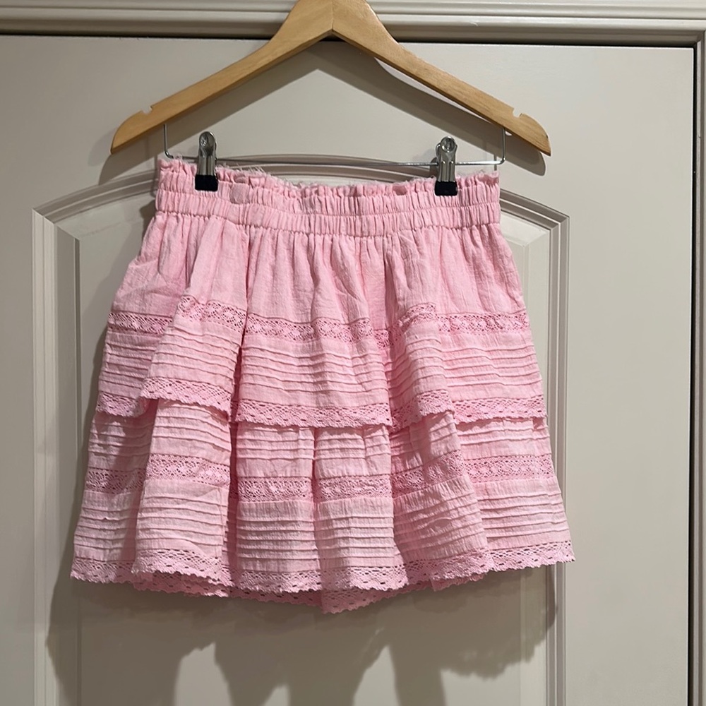 Elegant Pink Tiered Mini Skirt